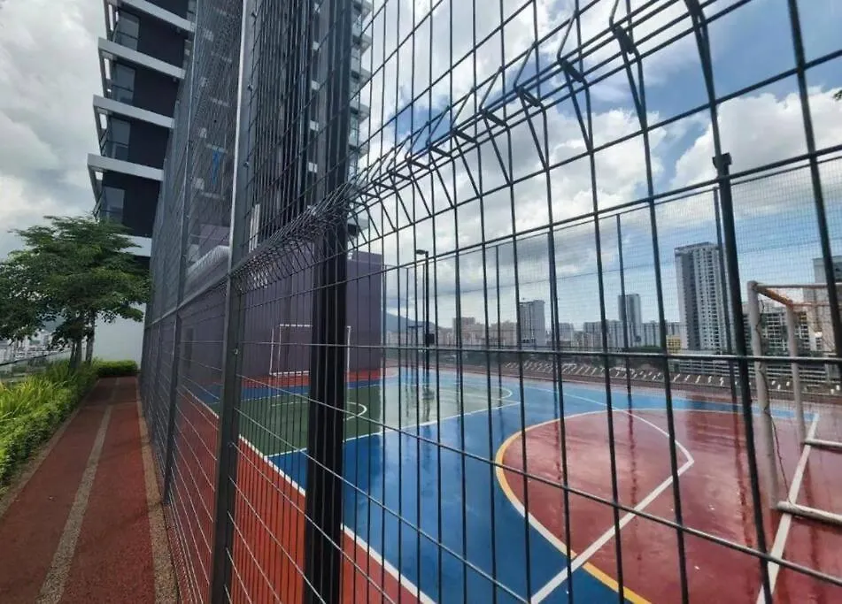 Apartment Urban Suites, Best Seaview And Cityview In Town Jelutong Malaysia
