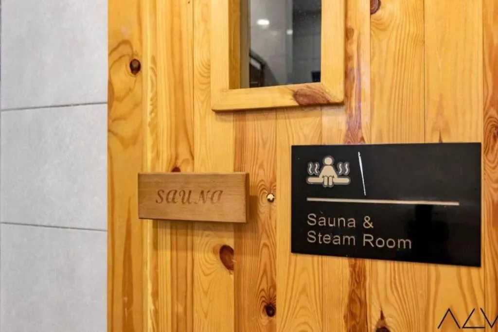 Urban Suites, Best Seaview And Cityview In Town Jelutong Apartment
